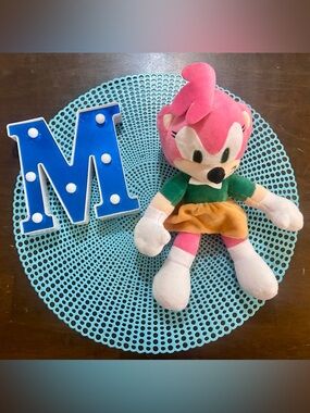 Sonic the Hedgehog - 12” Amy Rose Plushie - Classic Amy Plush